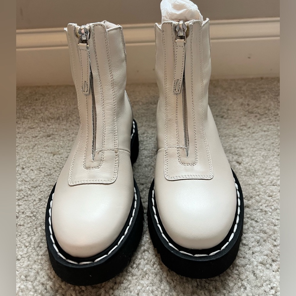 Aquatalia Harlo off white/cream leather combat boots size 5.5 NWT